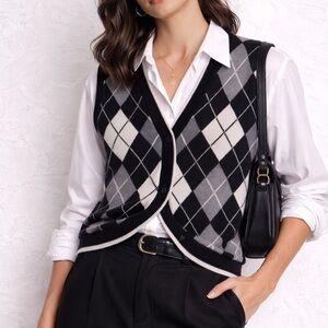 Vtg Argyle Sweater Vest | Black Gray Preppy Punk | Dark Academia | 90’s Unisex